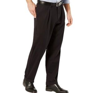 Dockers men's size 36/34 black cuffed pleated dress pants slacks